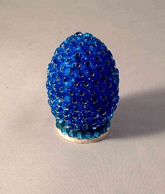 Яйцо Пасхальное украшенное бисером на ножке (малое)